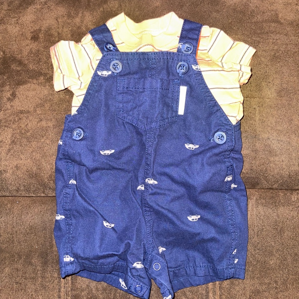 NWOT Carters matching set outfit